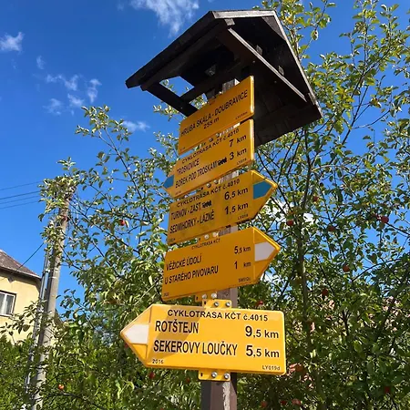 Roubenka Doubravice * Hrubá Skála