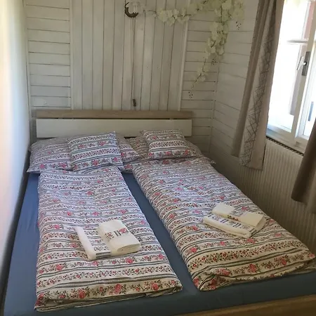 Roubenka Doubravice * Hrubá Skála