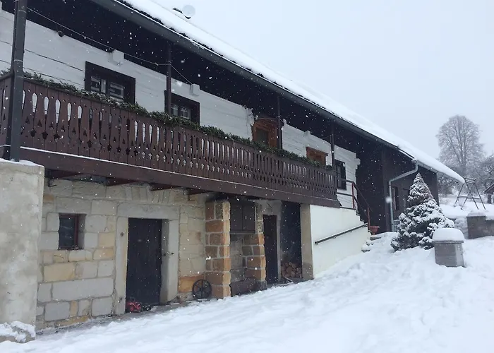 Roubenka Doubravice * Hruba Skala